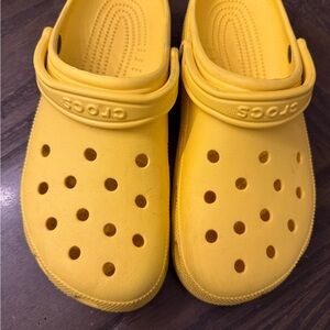 CROCS